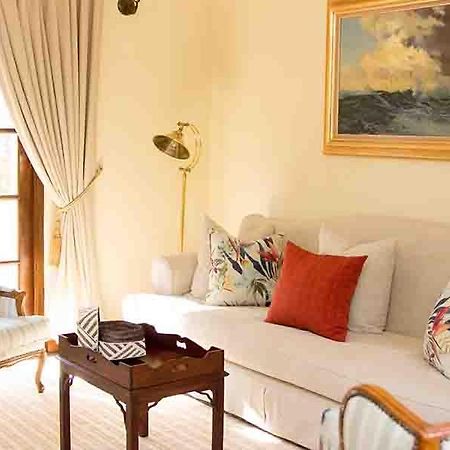 De Hoek Country Hotel Magaliesburg Dış mekan fotoğraf