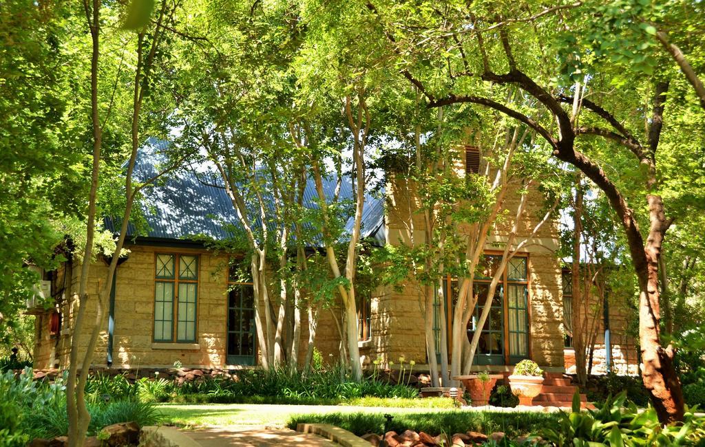 De Hoek Country Hotel Magaliesburg Dış mekan fotoğraf