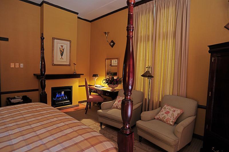 De Hoek Country Hotel Magaliesburg Dış mekan fotoğraf