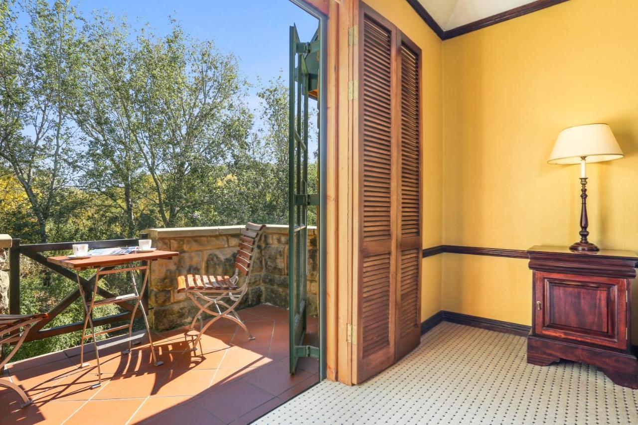 De Hoek Country Hotel Magaliesburg Dış mekan fotoğraf